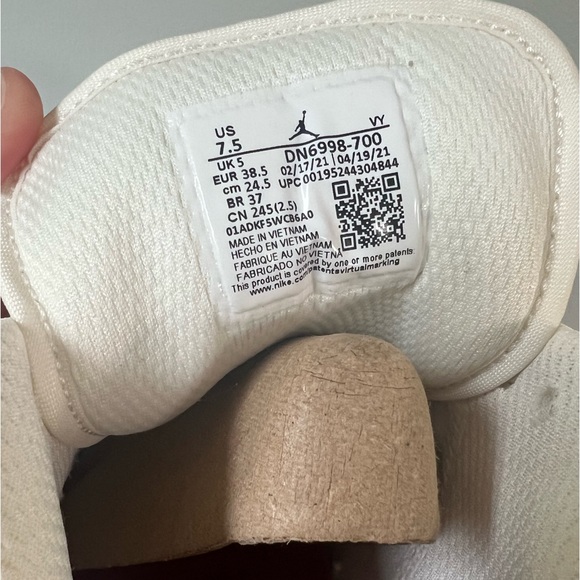 NIB Nike Air Jordan 1 Low SNKRS Day 2021 | Size 7.5W - Picture 7 of 9